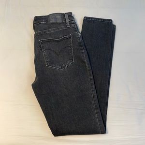 Women’s Levi’s 721 jeans
